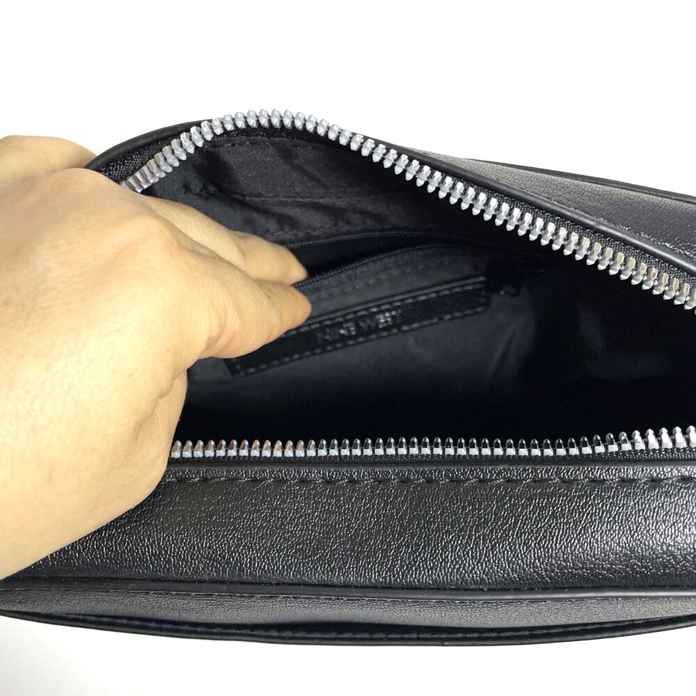 Nine West Calandra Mini Camera Crossbody Black New - Picture 5 of 8